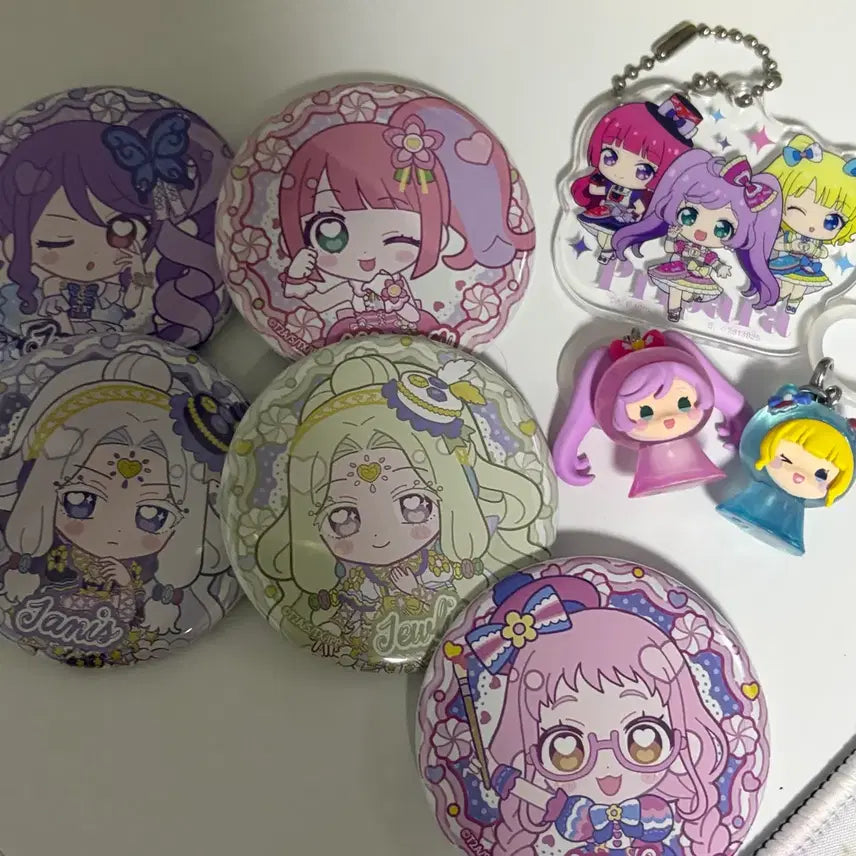 [BUNJANG] PriPara Lala, Kanon, Junon, Pinon, Triangle, Mirai Goods Bundle Set / 프리파라 라라 카논 쥬논 피논 트라이앵글 미래 굿즈 양도