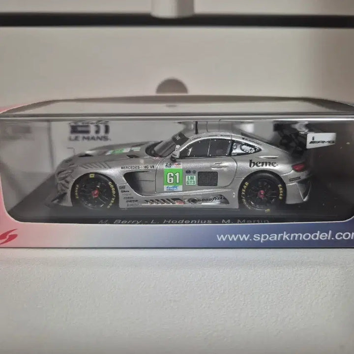 [BUNJANG] Spark Mercedes-AMG LM GT3 1:43 Scale Model Car / 스파크 메르세데스-AMG LM GT3 1:43