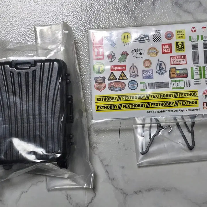 [BUNJANG] 1/12 Scale Mini Hand Carrier B Plastic Model Kit / 미니 핸드캐리어 B 1/12 피규어