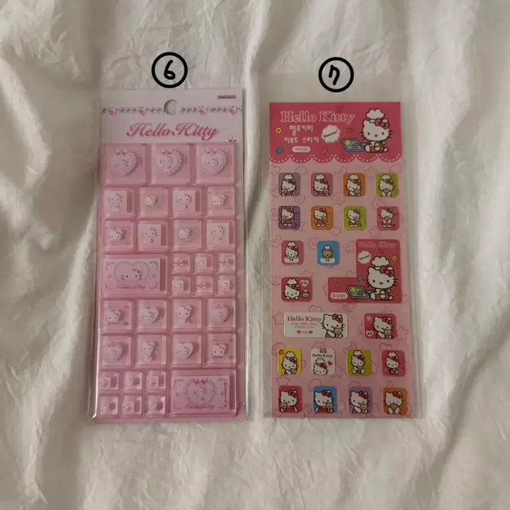 [BUNJANG] Hello Kitty Vintage Sticker Collection / 헬로키티 고전 스티커