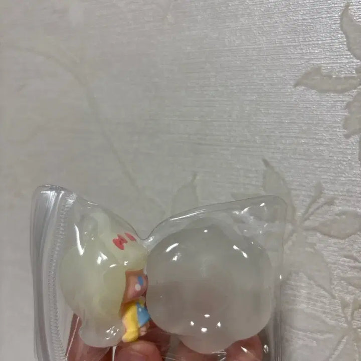 [BUNJANG] Glow-in-the-Dark Figurine / 야광 피규어
