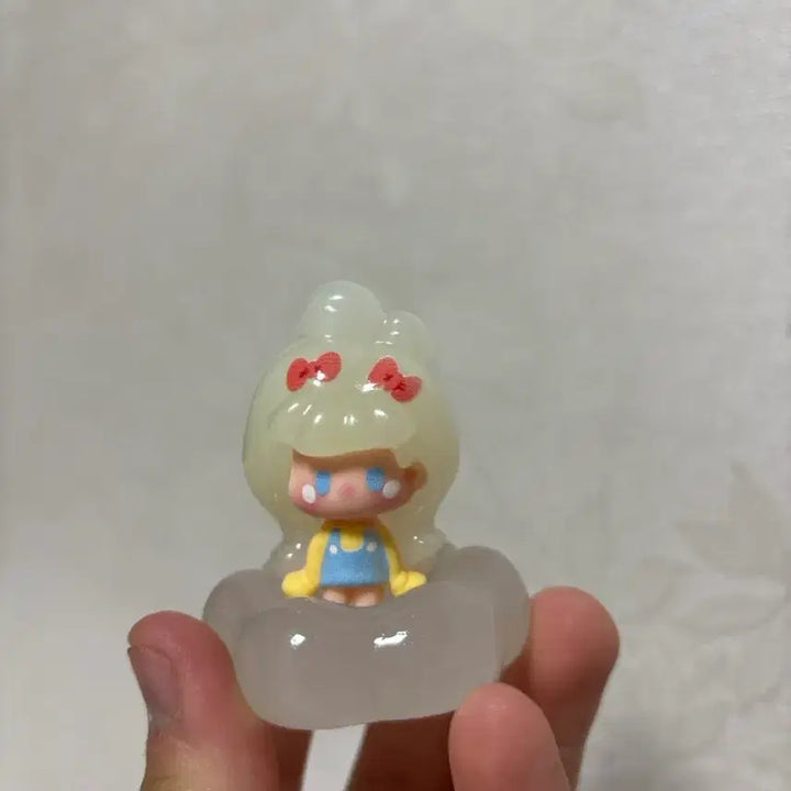 [BUNJANG] Glow-in-the-Dark Figurine / 야광 피규어