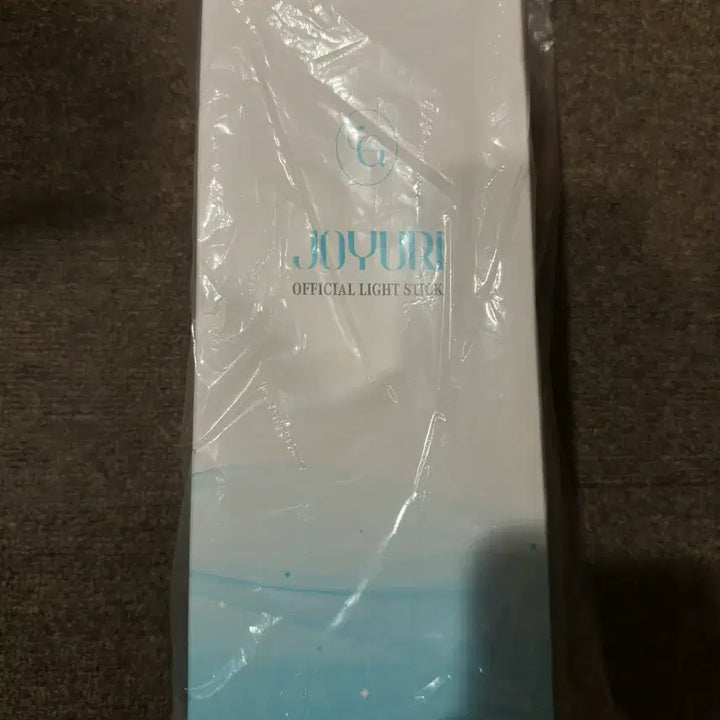 [BUNJANG] Jo Yuri Official Light Stick Sealed Photocard Bundle / 조유리 응원봉 미개봉 포카포함