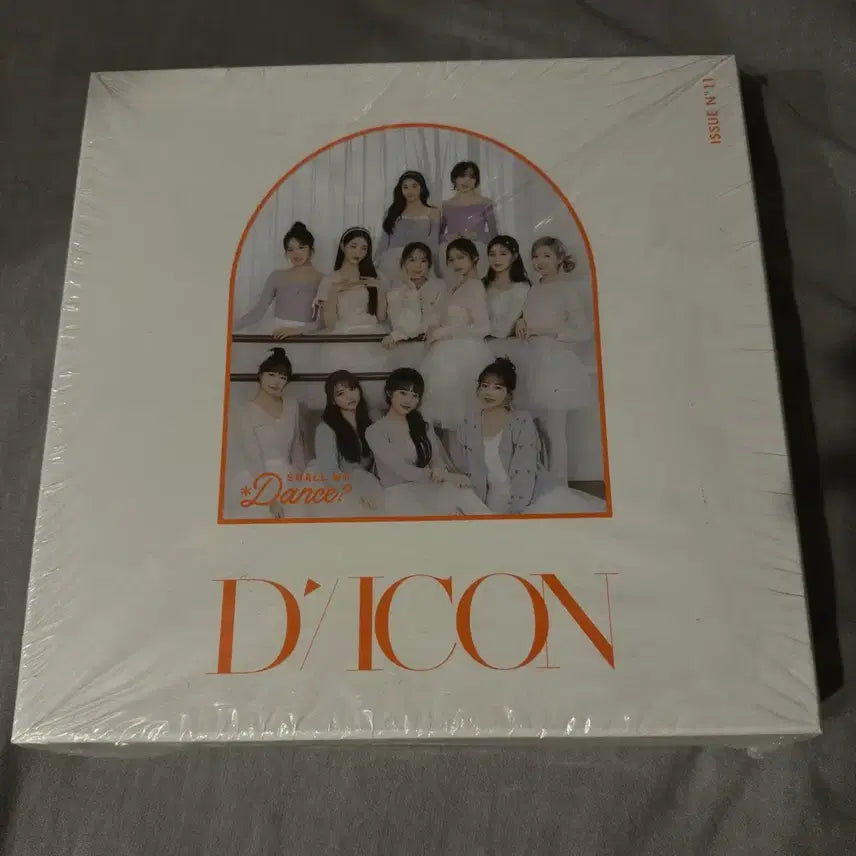 [BUNJANG] IZ*ONE Dicon Group Vol. 11 Photobook (Sealed) / 아이즈원 디아이콘 단체 vol 11 미개봉