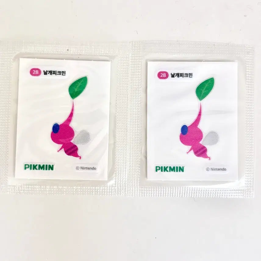 [BUNJANG] Nintendo Pikmin Bloom"Sealed" 2-Piece Bundle "Winged Pikmin" / CU 닌텐도 피크민 블룸 띠부씰 날개 피크민 미개봉 2장 일괄