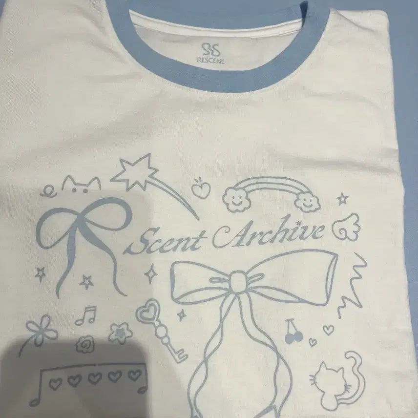 [BUNJANG] RESIENE Drawing T-Shirt Version B / 리센느 팝업 드로잉 티셔츠 B버전 팝니다. (포카x)