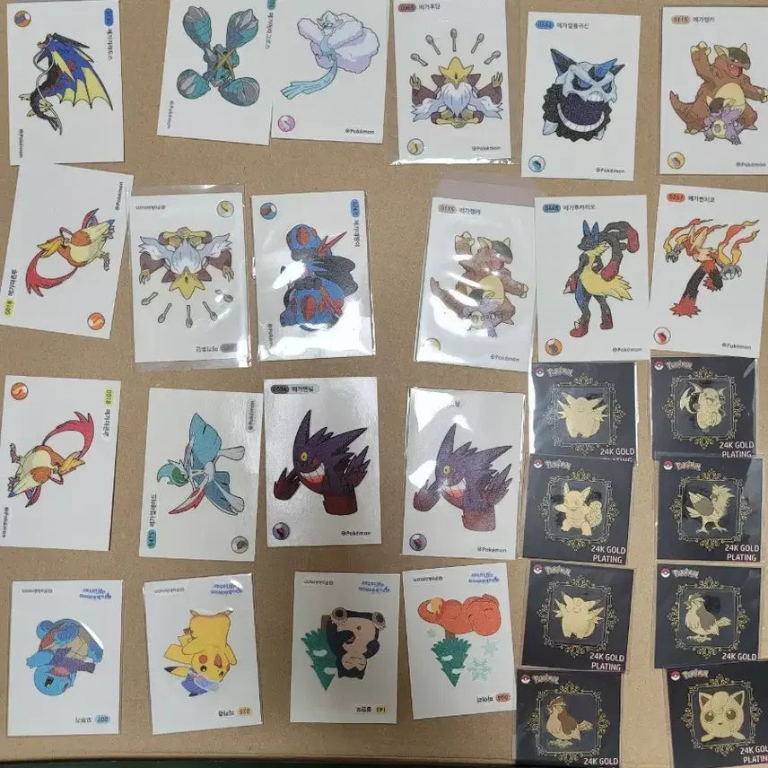 [BUNJANG] Pokemon Sticky Bread Gold Halloween Lovely Set / 포켓몬 띠부 메가 호빵 골드 할로윈 러블리 판매 교환