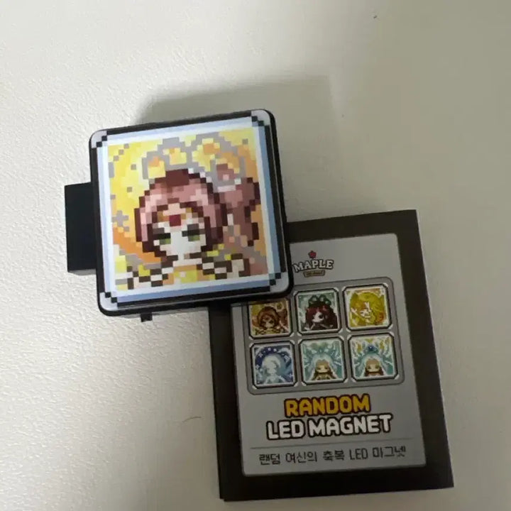 [BUNJANG] MapleStory Lotte World LED Magnet Gacha / 에이플스토리 롯데월드 가챠