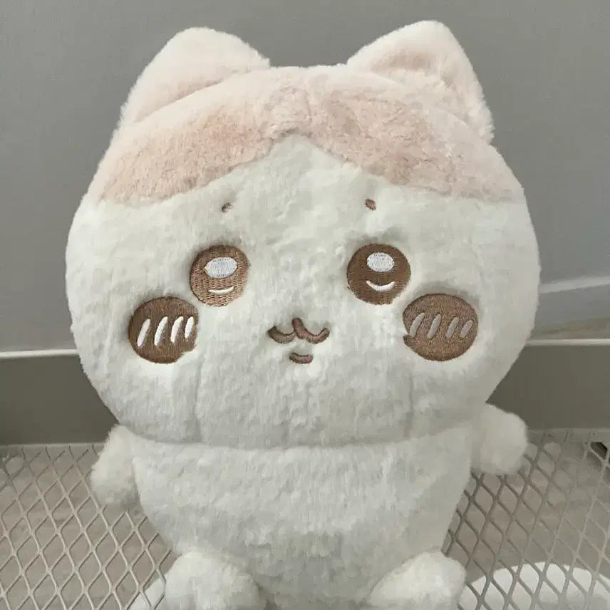 [BUNJANG] Chiikawa Hachiware Nuipaleo Doll (Milk Color) / 치이카와 하치와레 누이팔레트 밀크이로 인형