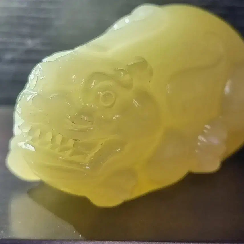 [BUNJANG] Pixiu Jade Sculpture White Jade / 비휴 옥 조각품  청백옥