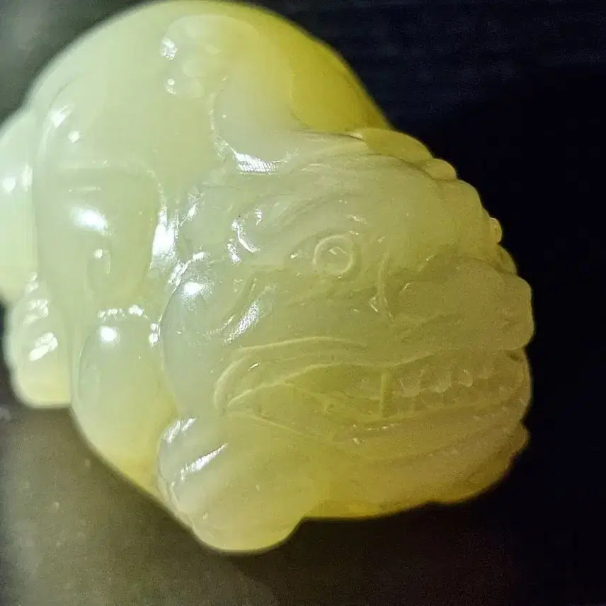 [BUNJANG] Pixiu Jade Sculpture White Jade / 비휴 옥 조각품  청백옥