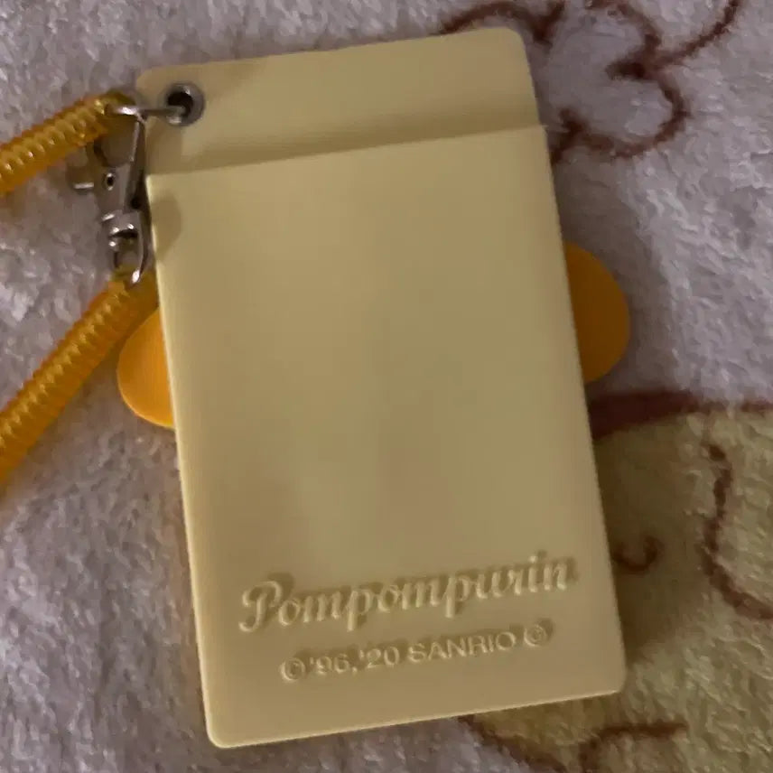 [BUNJANG] Pompompurin 2020 Kuji Pass Case + 2 Gacha Figures Bundle Set / 폼폼푸린 20년도 쿠지 패스케이스+가챠 2개 세트