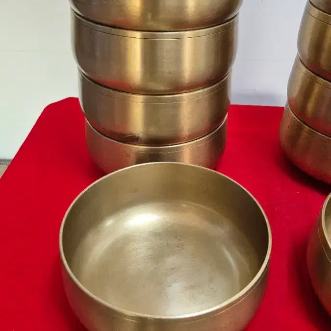 [BUNJANG] Large Yugi Serving Bowls - Set of 10 / 대형 유기 대접 10점