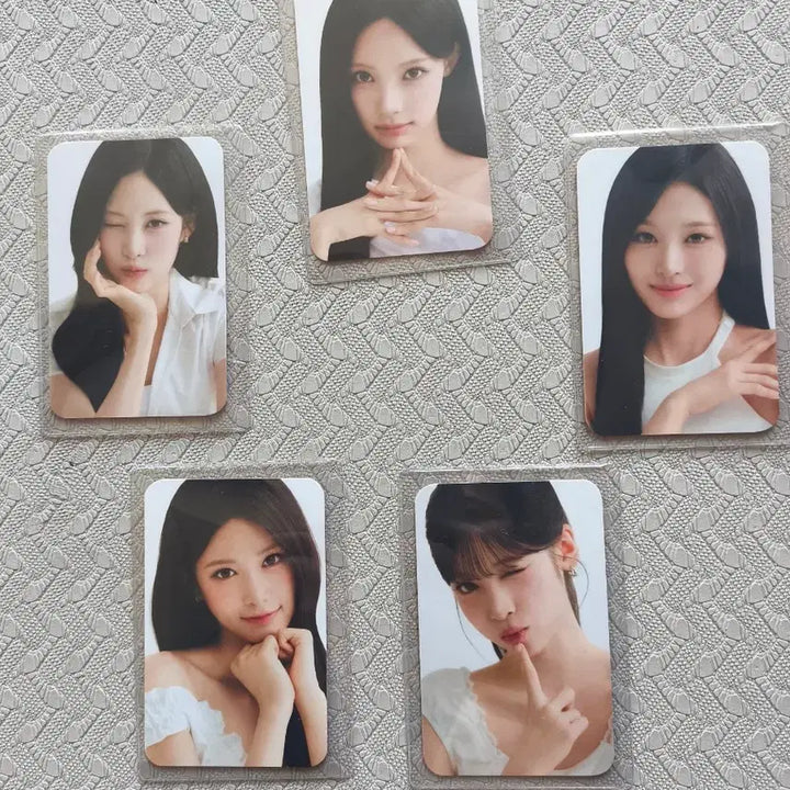 [BUNJANG] REISSUE Casaverde Vol. 2 Postcard Set / 리센느 카사베르디 vol.2 + 엽서