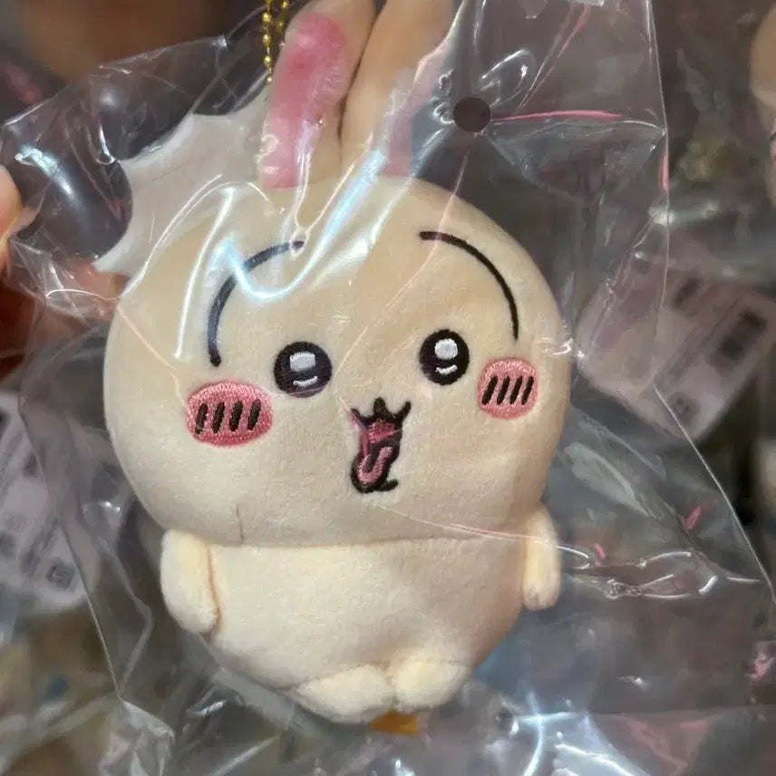 [BUNJANG] Chiikawa Usagi Hangover Mascot Plush Toy / 치이카와 숙취 마스코트 우사기 인형