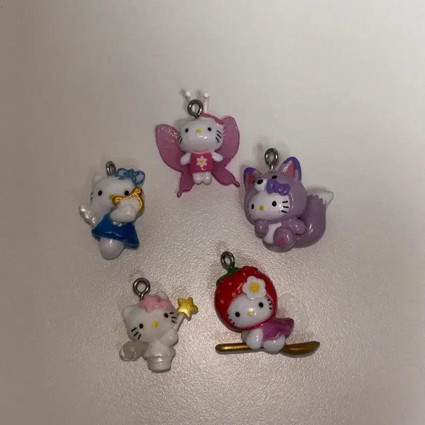 [BUNJANG] Hello Kitty Classic Kitty Bundle Set / 헬로키티 고전 키티 5개 일괄