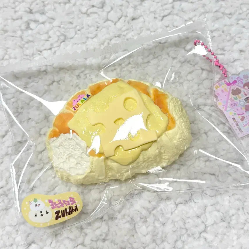 [BUNJANG] Zulala "Cheesebread" Handmade Squishy / 주라라 zulala 치즈빵 수제말랑이