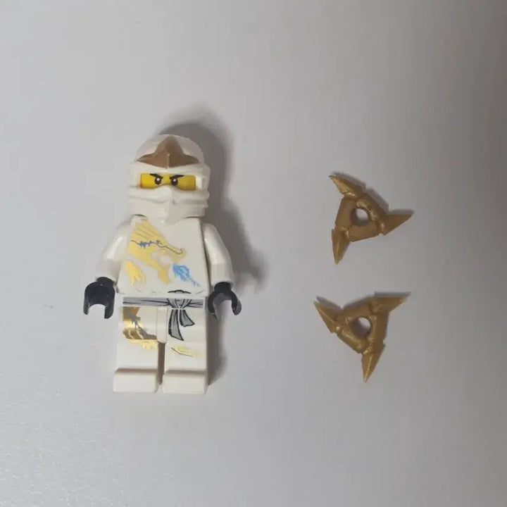 [BUNJANG] LEGO Ninjago Zane DX / 정품 )레고 닌자고 쟌 DX 팝니다상태 좋습니다직거래및 택배거래합니다