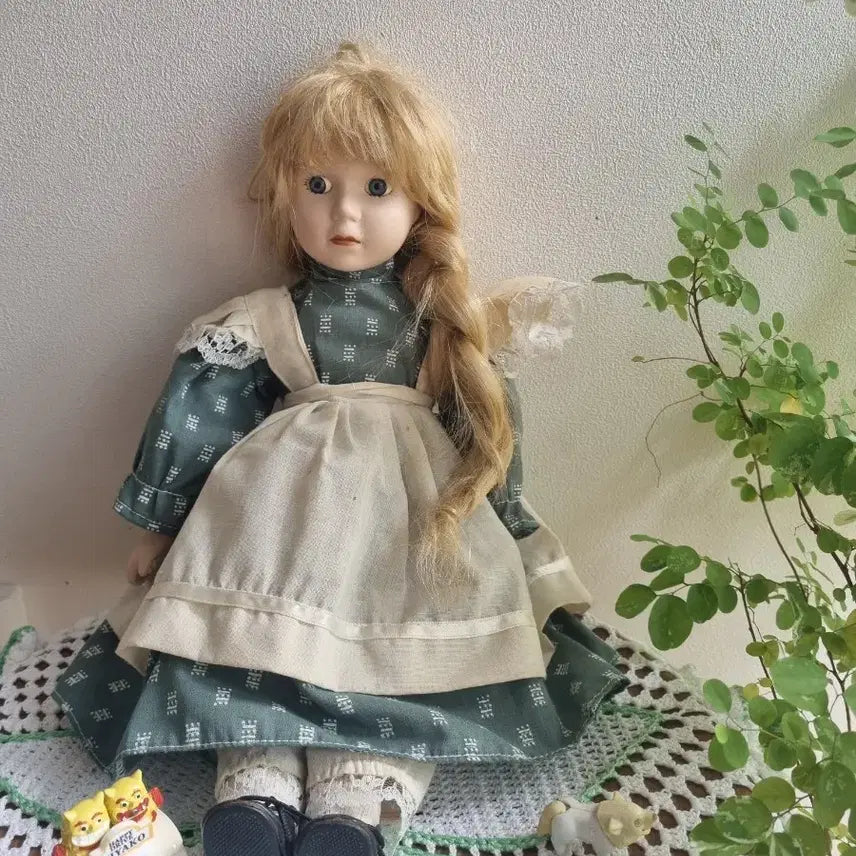 [BUNJANG] Vintage Porcelain Doll / 빈티지 포셀린 인형