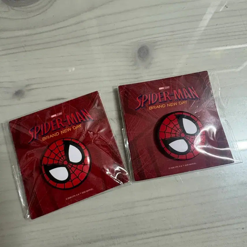 [BUNJANG] Spider-Man Sealed Badge / 미개봉 스파이더맨 뱃지