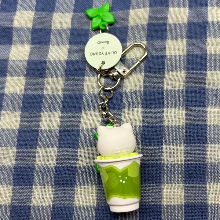 [BUNJANG] Olive Young Hello Kitty Limited Edition Bosung Green Tea Kitty Keyring / 올리브영 헬로키티 지역한정 키티 키링 보성 녹차 키티