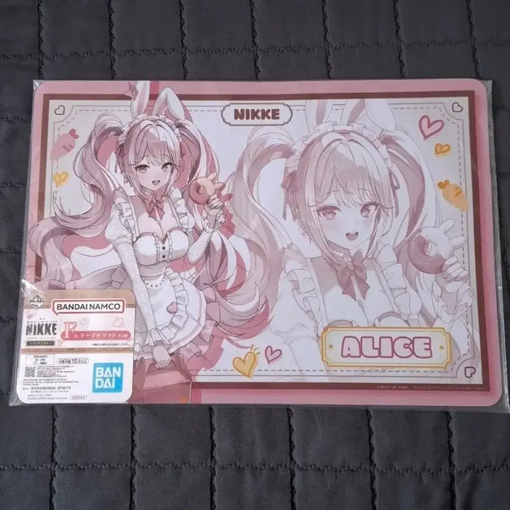 [BUNJANG] Nikke Desk Mat, Acrylic Stand, Keychain, and Clear File Bundle Set (Sealed) / 제일복권 니케 굿즈 일괄