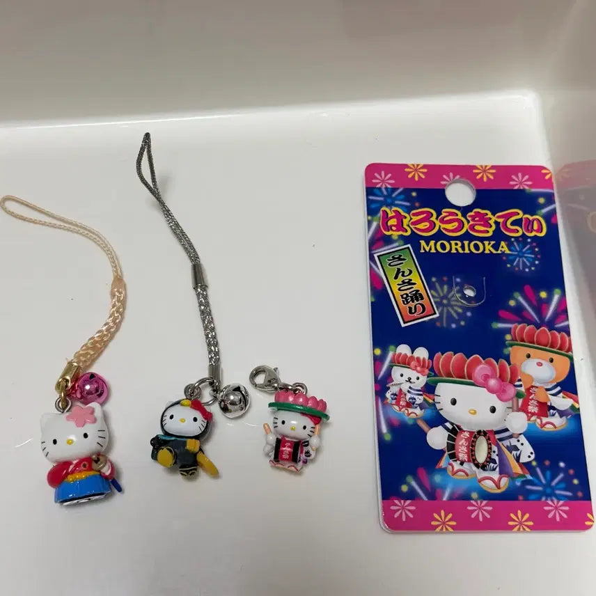 [BUNJANG] Vintage Hello Kitty Strap Bundle Set / 고전키티 스트랩 일괄