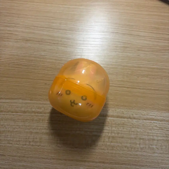 [BUNJANG] Chiikawa Usagi Face Squishy Keychain (Bean Eyes) / 치이카와 얼굴 스퀴시 키링 우사기 콩눈 페이스 가챠