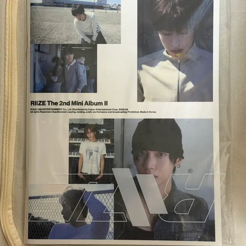 [BUNJANG] RIIZE 2nd Mini Album Photobook Version B (Sealed) / RIIZE 2집 미니앨범 포토북B버전(미개봉)