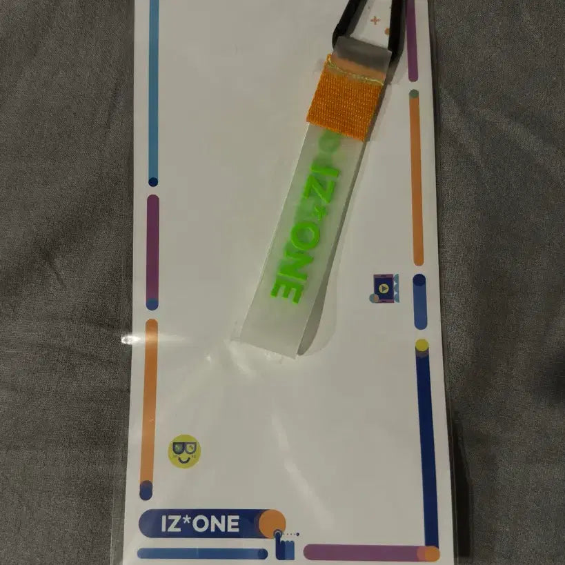 [BUNJANG] IZ*ONE 2020 KCON:TACT MD Namestrap / 아이즈원 2020 KCON TACT MD NAMESTRAP
