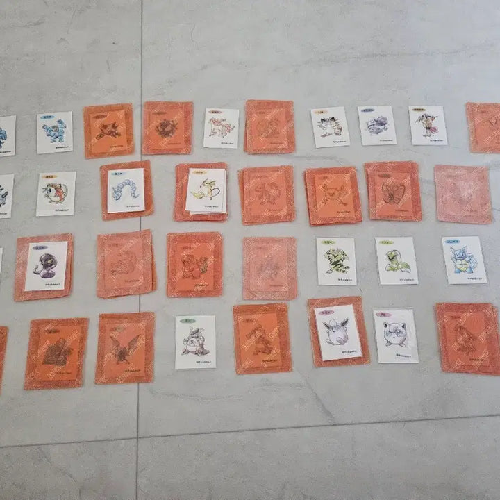 [BUNJANG] Pokemon Artwork &amp; 30th Anniversary Stickers Collection / 포켓몬 아트워크와  30주년 띠부씰 말차 계산기 판매,  포켓몬 키링과 포켓몬 스티커 사은품