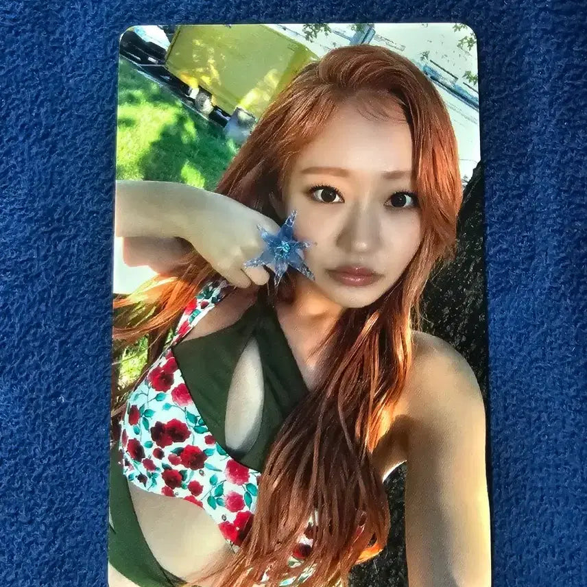 [BUNJANG] KIOF Julie M Countdown Studio Photocard / 키오프 쥴리 스티키 공방포카