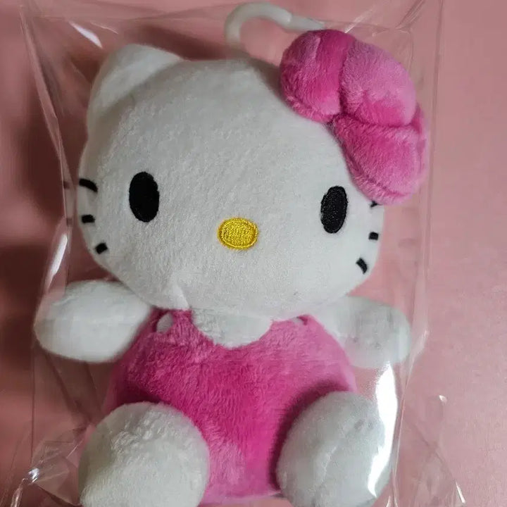 [BUNJANG] Hello Kitty Plush Pink Keyring / 헬로키티 인형 핑크 키링