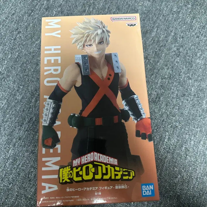[BUNJANG] Bandai Katsuki Bakugo Figure (Sealed) / 미개봉)반다이 바쿠고 피규어