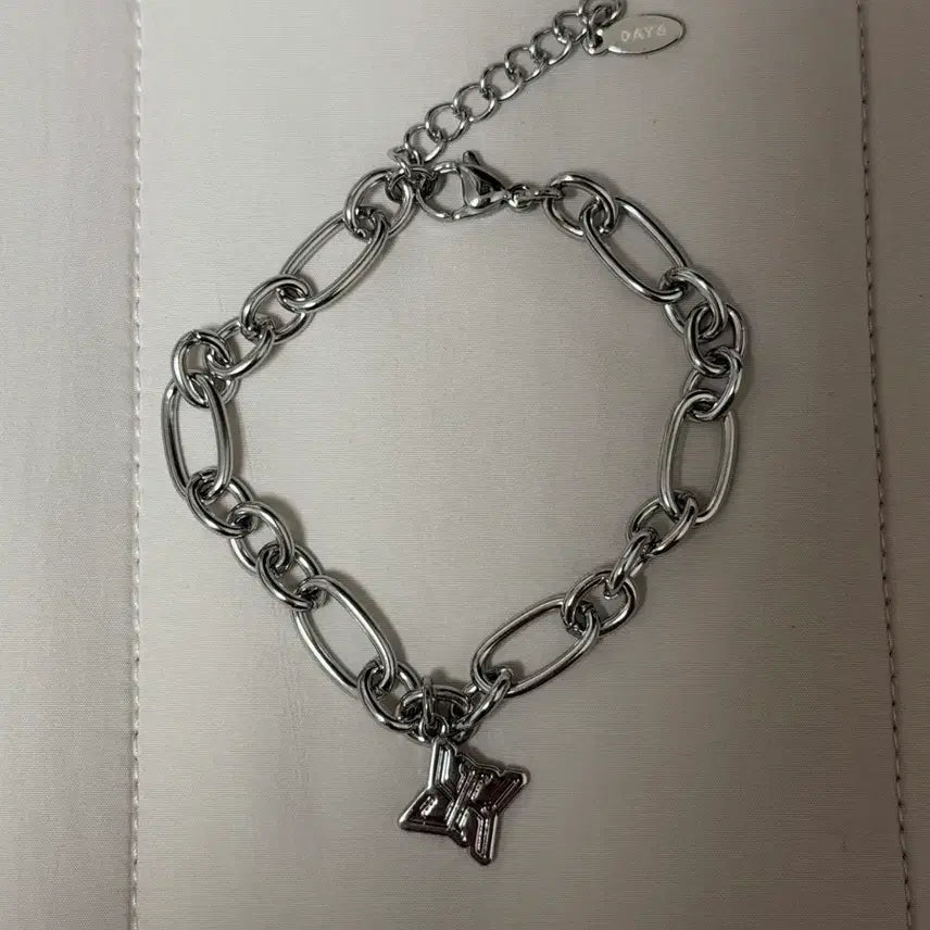 [BUNJANG] YOUNGIST Bracelet / 영기스트 팔찌