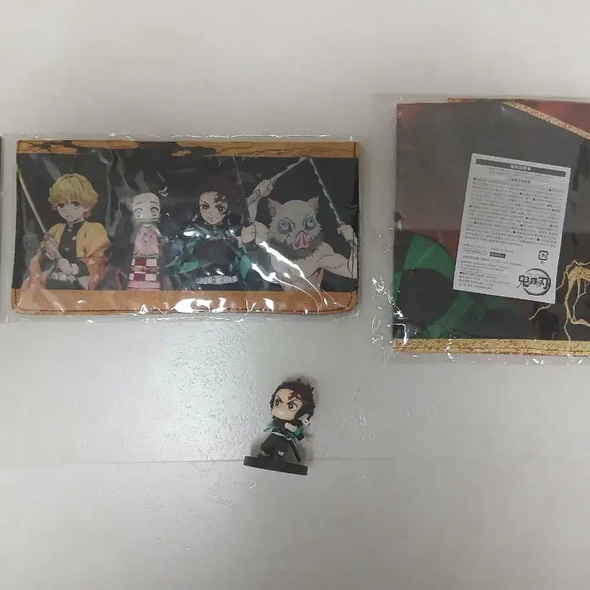 [BUNJANG] Demon Slayer Goods 3-Piece Bundle Set / 귀멸의 칼날 굿즈 3종 일괄