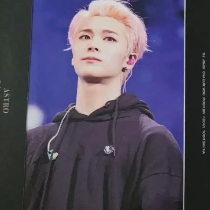 [BUNJANG] ASTRO Concert Blu-ray (Random Photocard Moonbin), Moonbin &amp; Sanha Album / 아스트로 콘서트 블루레이(랜덤포토 문빈), 문빈 산하 앨범(포카 포함)