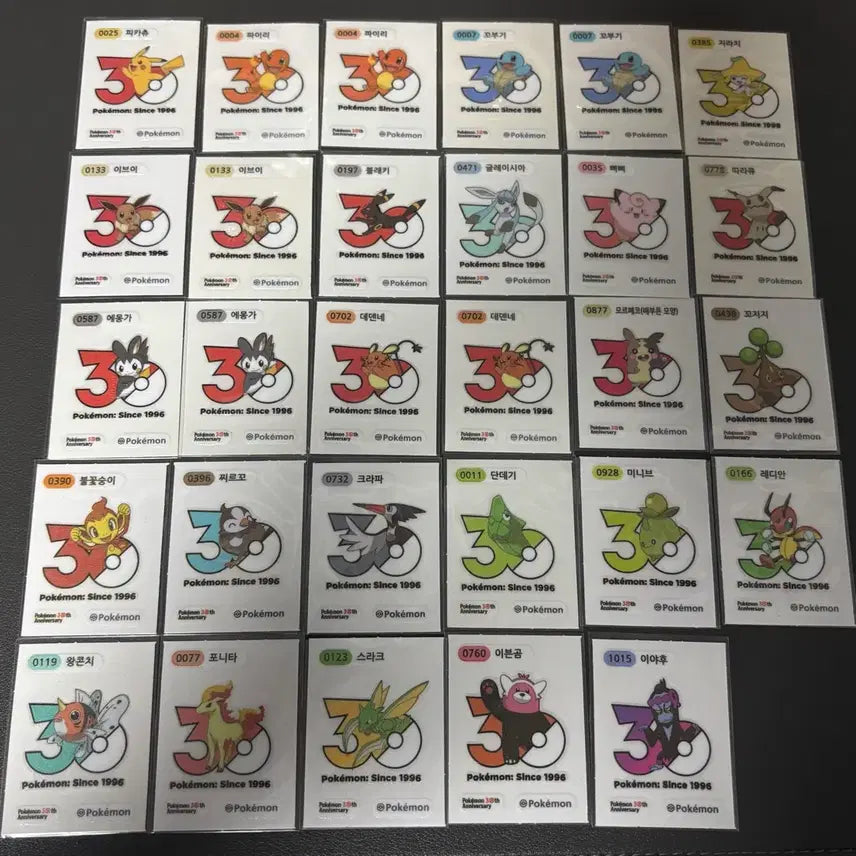 [BUNJANG] Pokemon 30th Anniversary Stickers Bundle Set / 포켓몬 30주년 띠부씰 피카츄 파이리 꼬부기 이상해씨 이브이 메타몽 망나뇽 리자몽