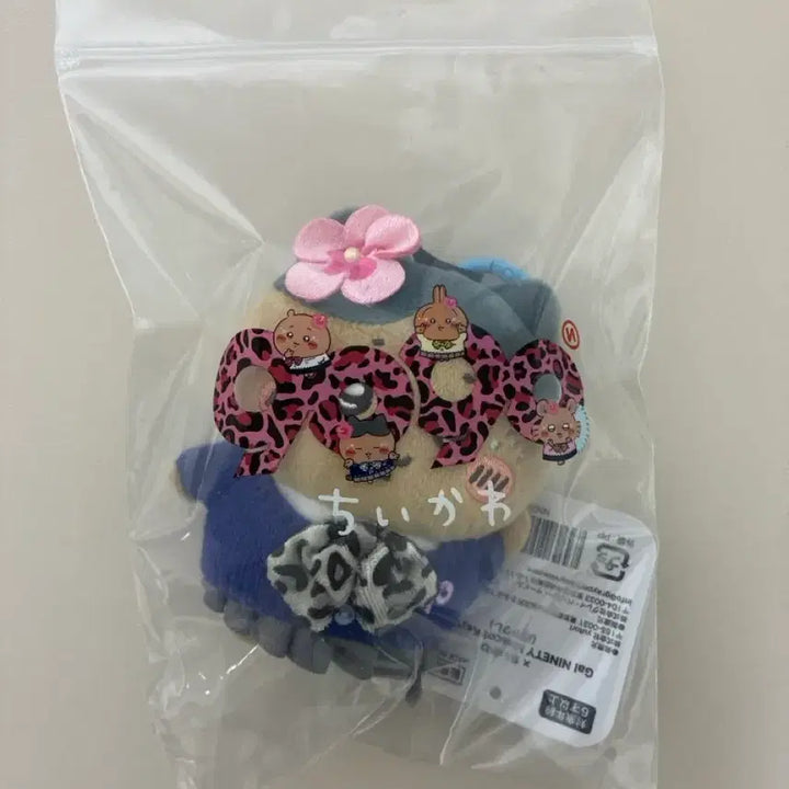 [BUNJANG] Chiikawa 9090 Gyaru Collaboration Keyring / 치이카와 9090 갸루 미개봉 (오늘까지 14만원)