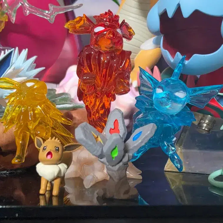 [BUNJANG] Pokemon Resin Scale Figure Set Eevee, Umbreon, Jolteon / 포켓몬스터 레진 스케일 에브이/블래키/쥬피썬더 피규어 대구직거래25