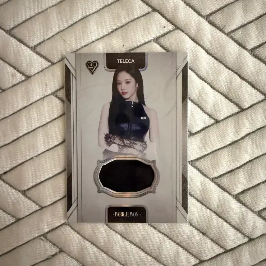 [BUNJANG] fromis_9 Park Ji-won Terakara Photocard / 프로미스나인 테레카 박지원