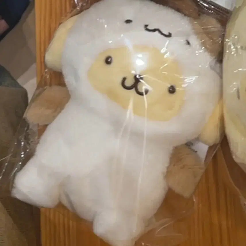 [BUNJANG] Sanrio Pompompurin Muffin Mascot Keychain / 폼폼푸린 머핀 마스코트 키링