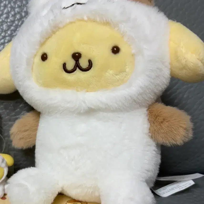 [BUNJANG] Sanrio Pompompurin Muffin Mascot Keychain / 폼폼푸린 머핀 마스코트 키링