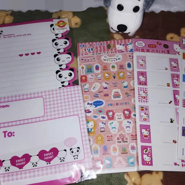[BUNJANG] Vintage Stationery Bundle - Hello Kitty, Pajama Sisters, Avatar, Pencils &amp; More / 고전문구 헬로키티 스티커 편지지,코디스티커