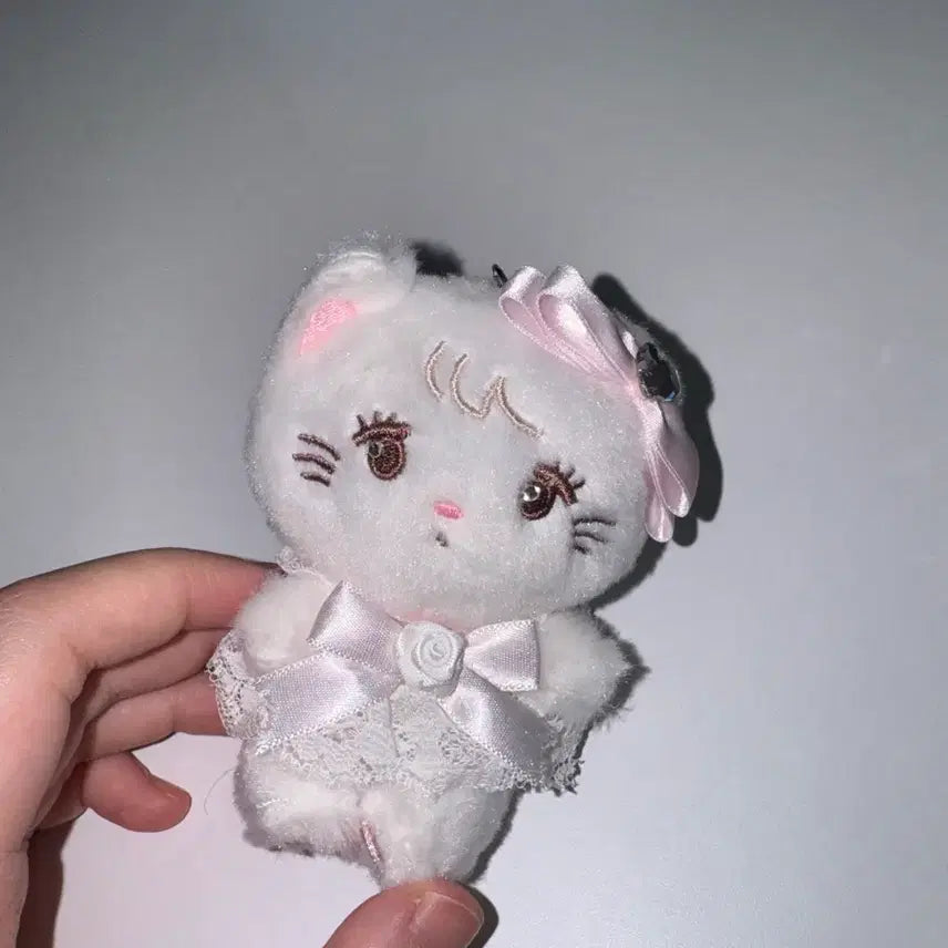 [BUNJANG] Sanrio Miko Cat Doll Keychain / 미코 인형 키링