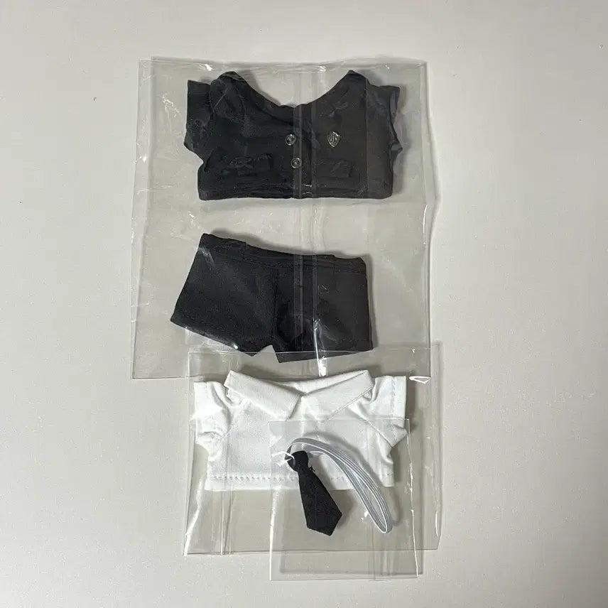 [BUNJANG] Black Suit Set for 10cm Doll / 10cm 인형옷 블랙 정장 수트
