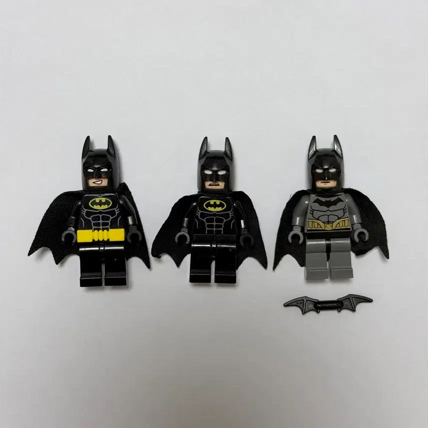 [BUNJANG] LEGO DC Batman Minifigure 3-Figure Set with Batarang / 레고 DC 배트맨 미니피규어 3개 세트 배트랑 포함