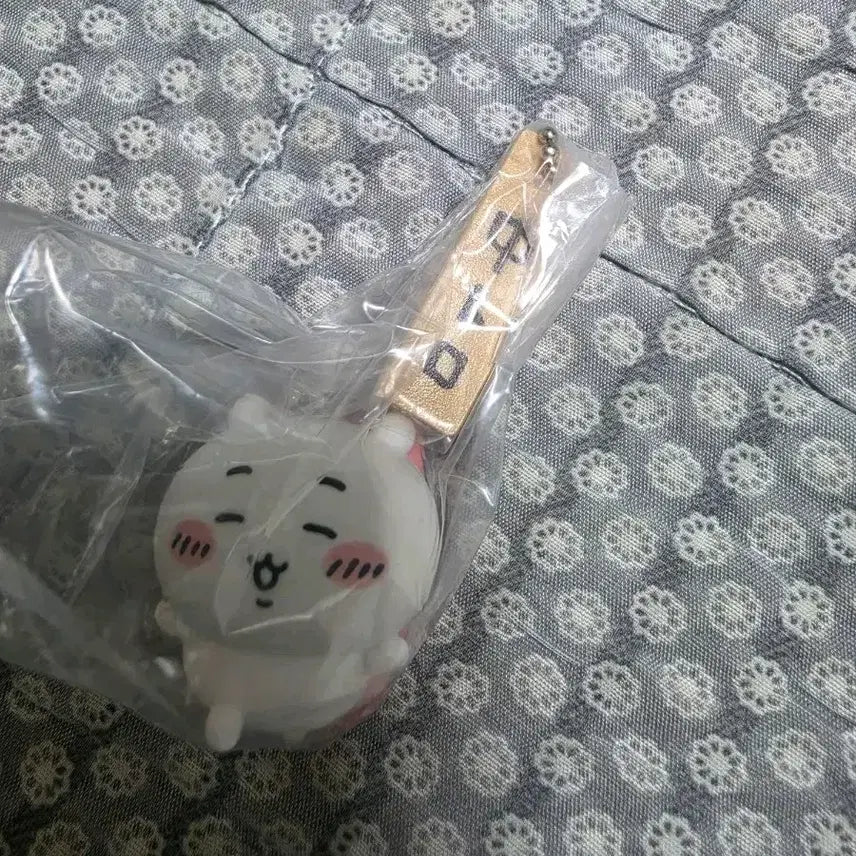 [BUNJANG] Cheekawa Sushi Figurine Keychain / 먼작귀 치이카와 초밥 피규어 키링