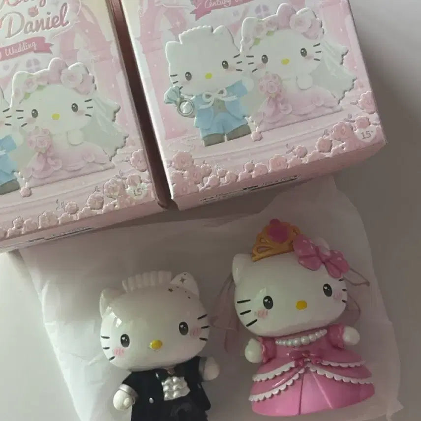 [BUNJANG] Top Toy Kitty Wedding Figure Set New / 탑토이 키티 웨딩 피규어 세트 새상품
