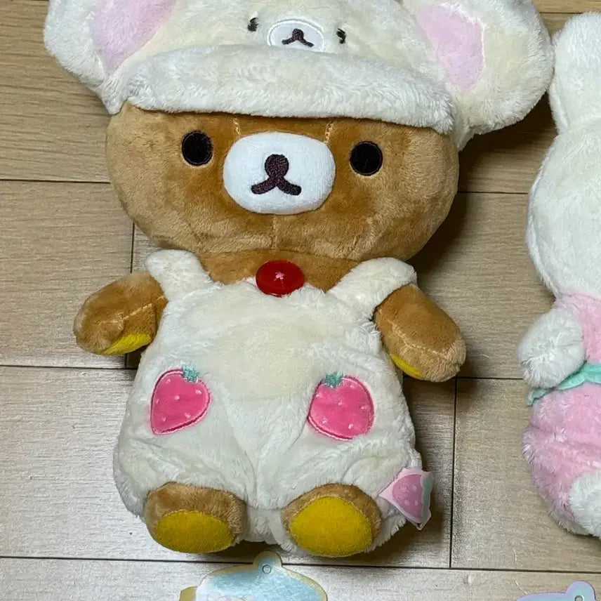 [BUNJANG] Rilakkuma Strawberry Day Doll / 리락쿠마 딸기의 하루 인형